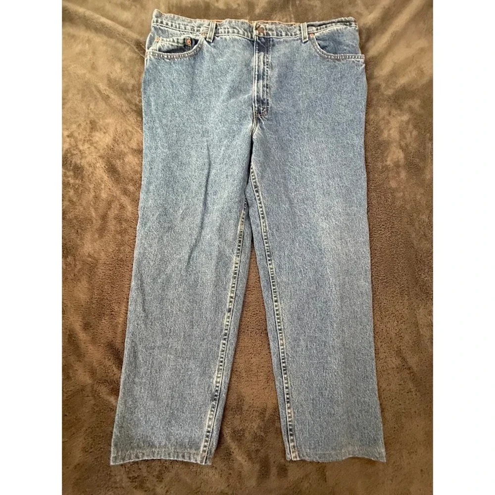 Vintage Levi's 550 Mens Blue Medium Wash Straight Leg Denim Jeans 42x29